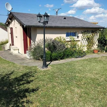 Maison Charmante A Saint-Satur Avec Jardin Et Terrasse Exterior foto